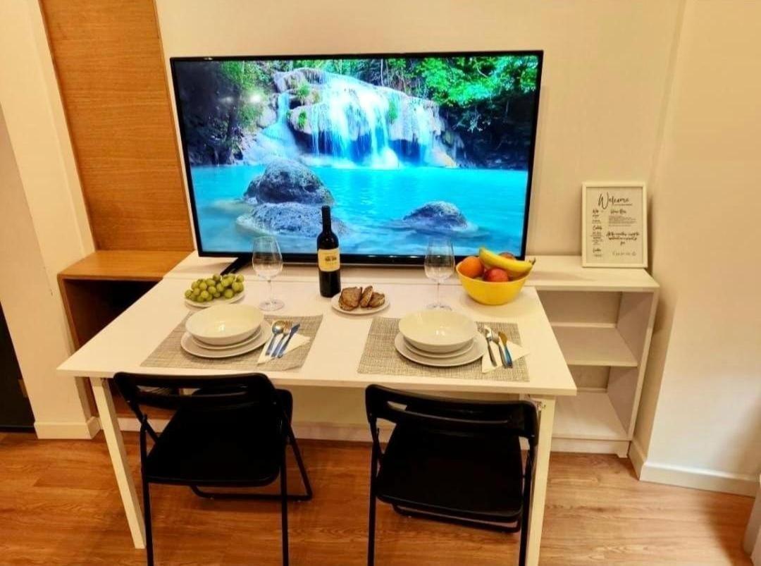 רומא Tolli Colosseo Apartment מראה חיצוני תמונה